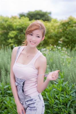 美丽小蜜桃