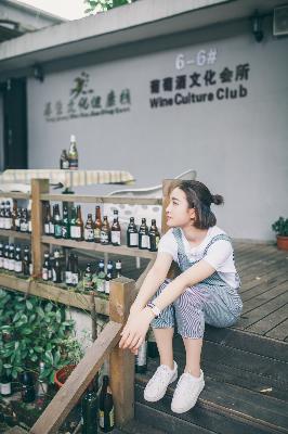 美丽的姑娘电影免费播放