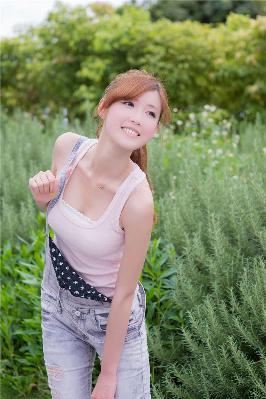 美丽小蜜桃